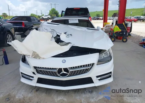 2016 Mercedes-Benz Slk 350 z USA, uszkodzony, nr VIN WDDPK5HA3GF115465